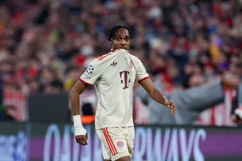 حسمها باللحظة الأخيرة.. توتنهام يهزم 3 أندية إنجليزية في صفقة تيل